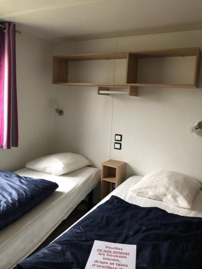 Camping Du Sevron Saint-Etienne-du-Bois  Eksteriør bilde