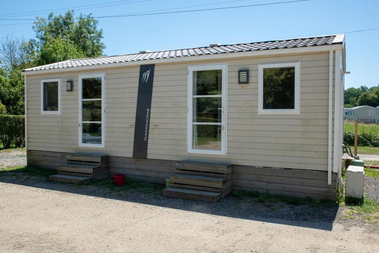 Camping Du Sevron Saint-Etienne-du-Bois  Eksteriør bilde