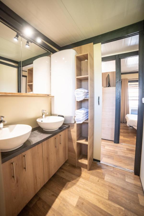 Camping Du Sevron Saint-Etienne-du-Bois  Eksteriør bilde